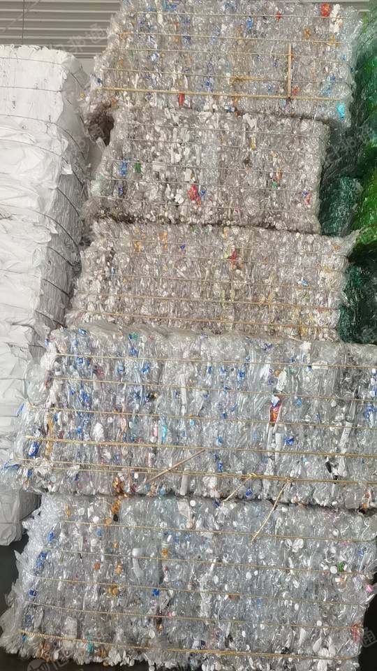 长期出售3A白色瓶砖