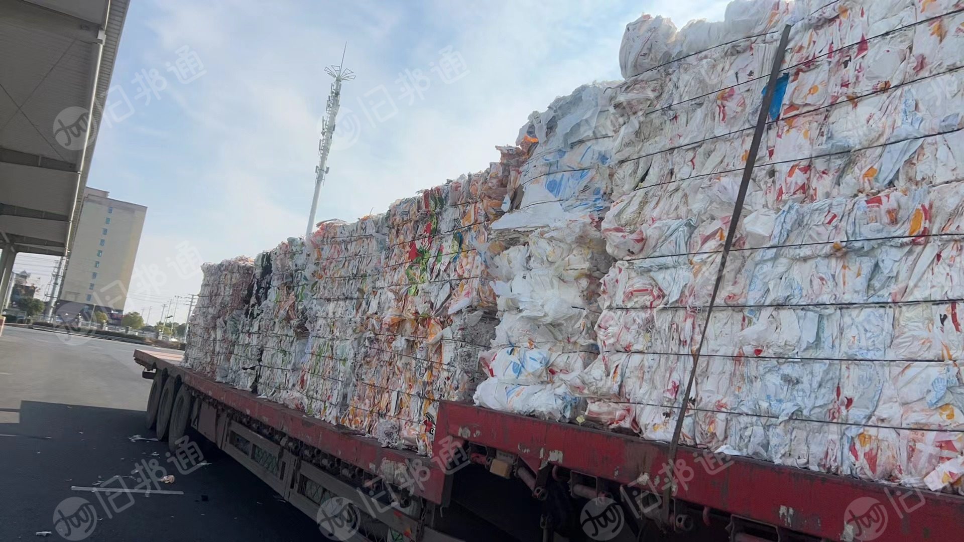长期出售无膜汉堡纸边角料，干净无杂