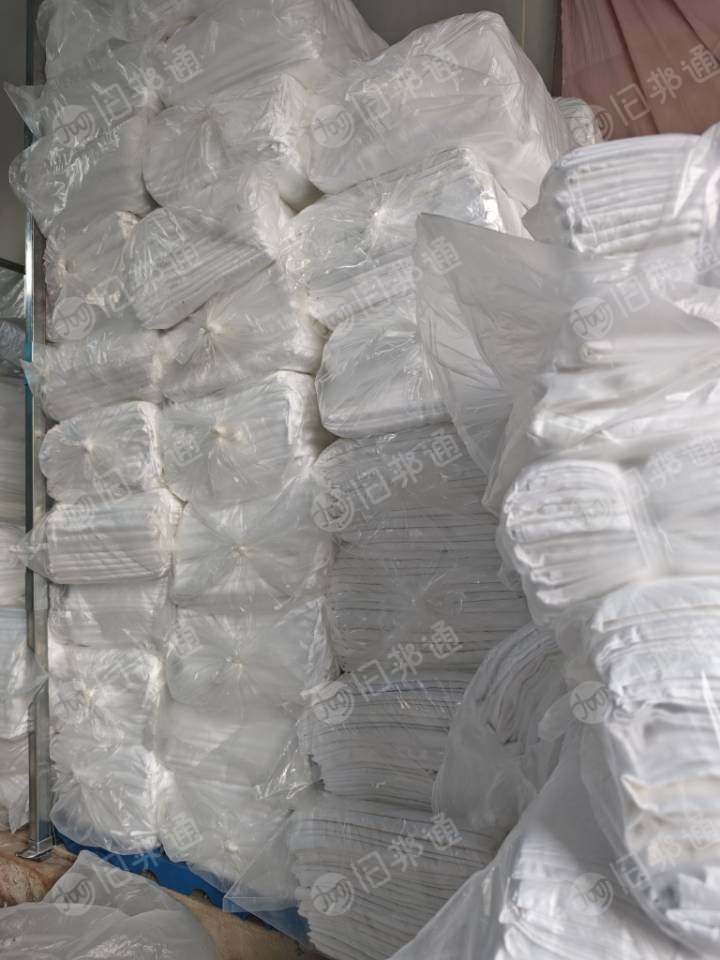 长期出售九成新布草床单被罩，毛巾浴巾枕套各几千条 ；另有全新床单被罩枕套毛巾浴巾各几百套