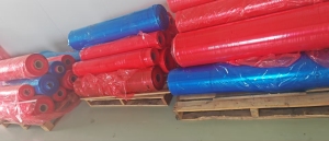 出售PE蓝膜红膜卷膜，现货十几吨