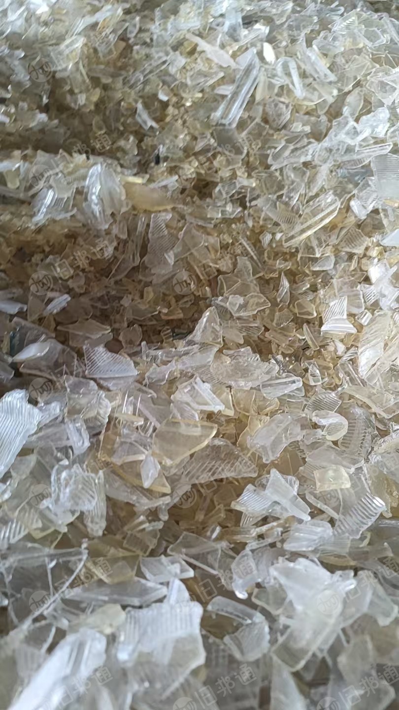 出售透明PC破碎料，没有镀膜，冲击50多