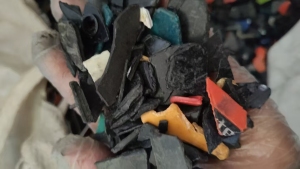 出售ABS/PC合金破碎料，冲击19个点多