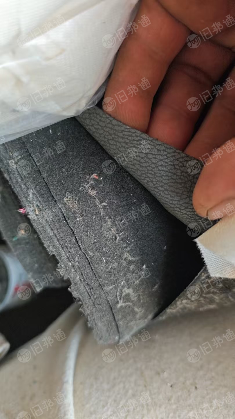 出售pvc皮革，pu皮革卷材，皮革卷材，库存皮革，现货几十吨