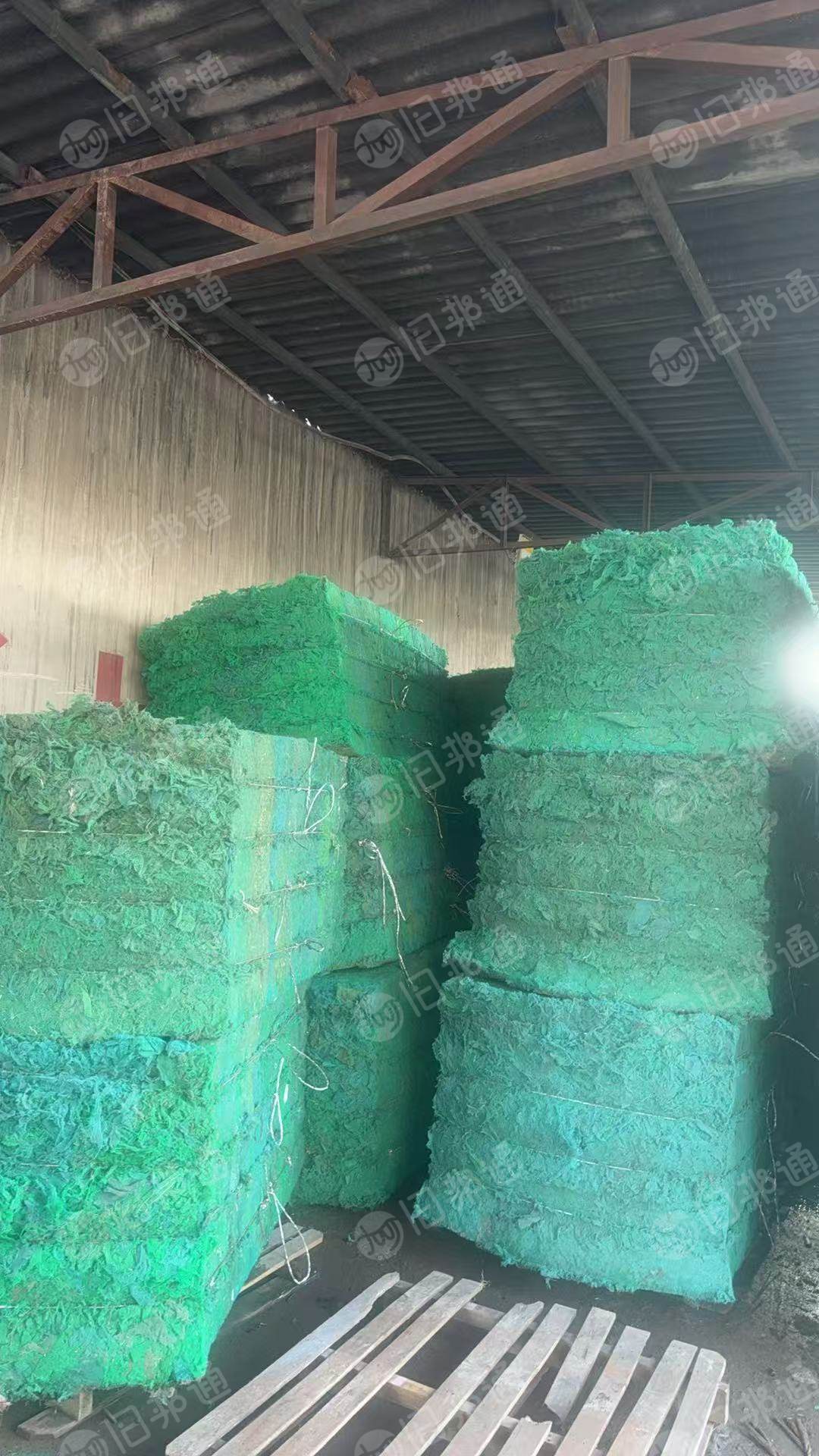 出售PET安全网破碎料，现货量大
