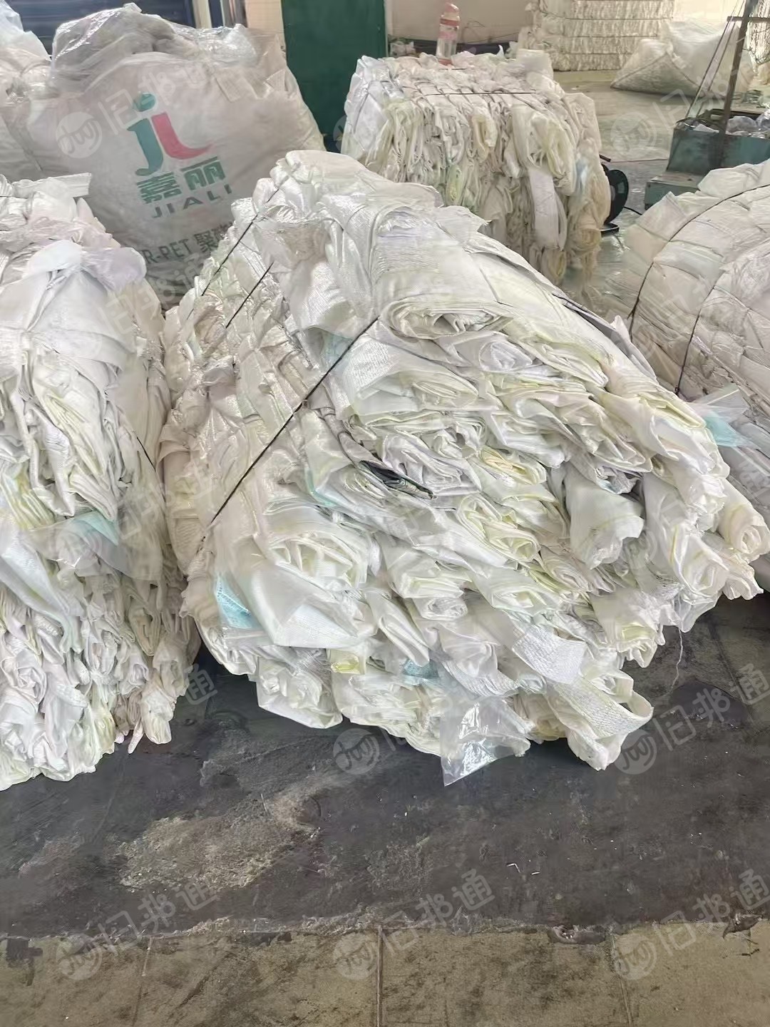厂家出售编织袋、吨包，可以定制生产，尺寸齐全，二手编织袋、吨包也都有