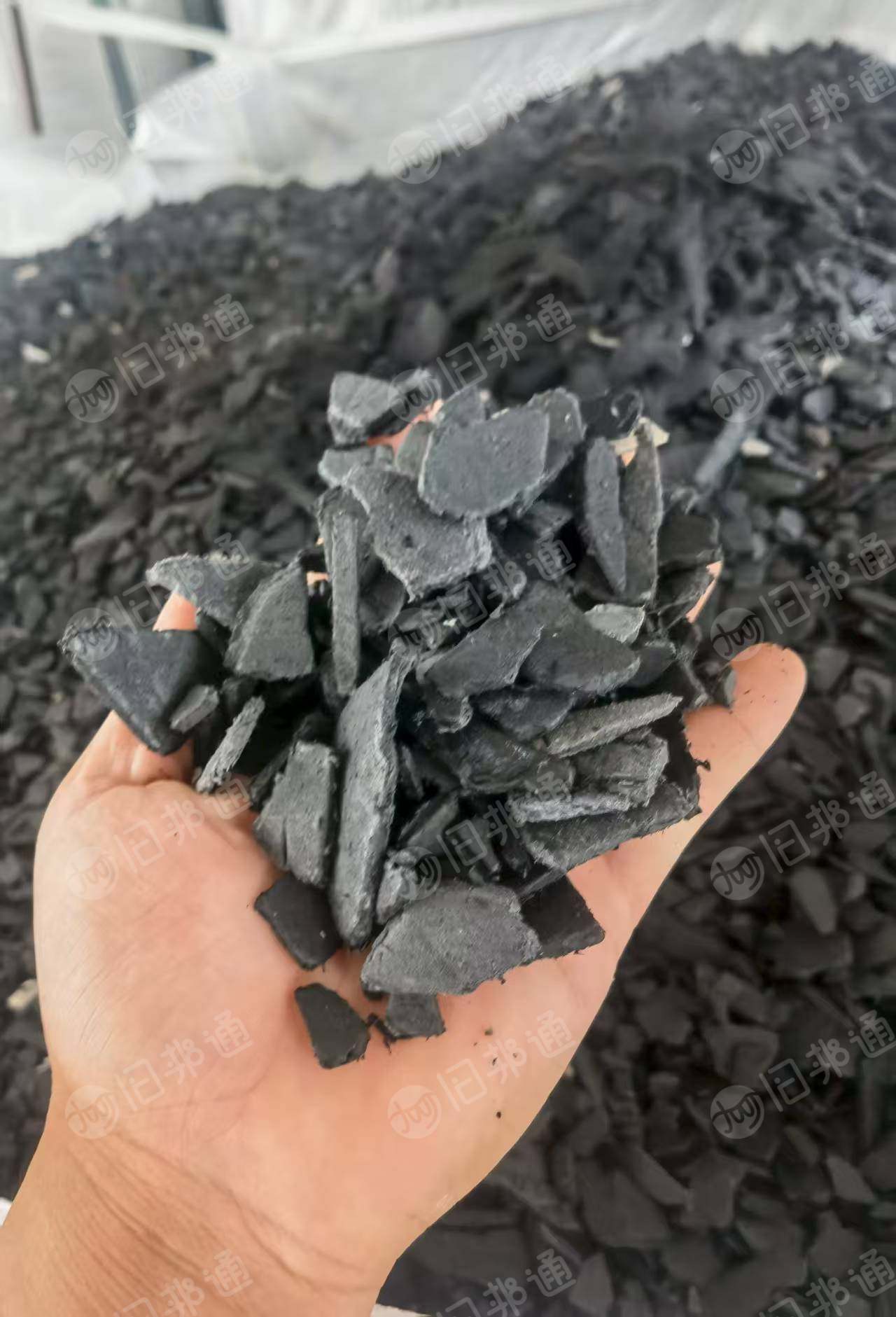 大量出售PP保险杠破碎料，退漆，清洗甩干除铁，过盐水