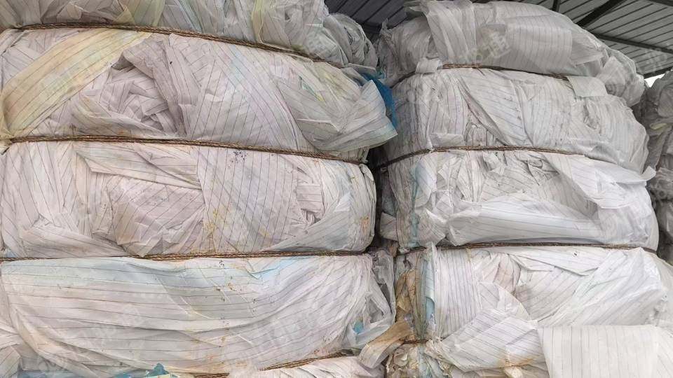 脱膜布成卷的压包的，都有货