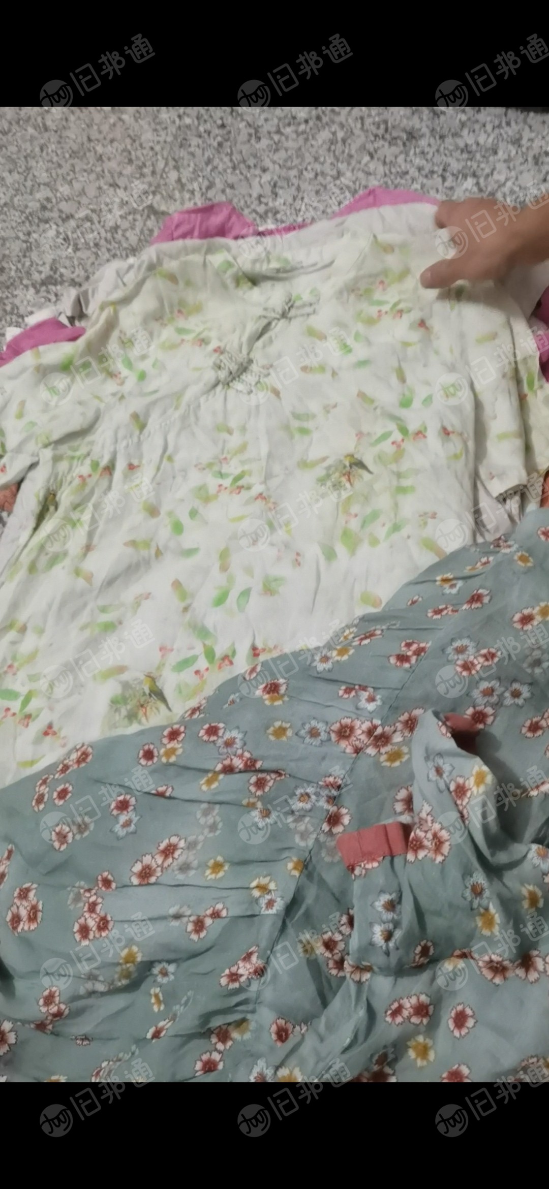 长期大量高价回收旧衣服，桑蚕丝衣服，麻料衣服，老被面