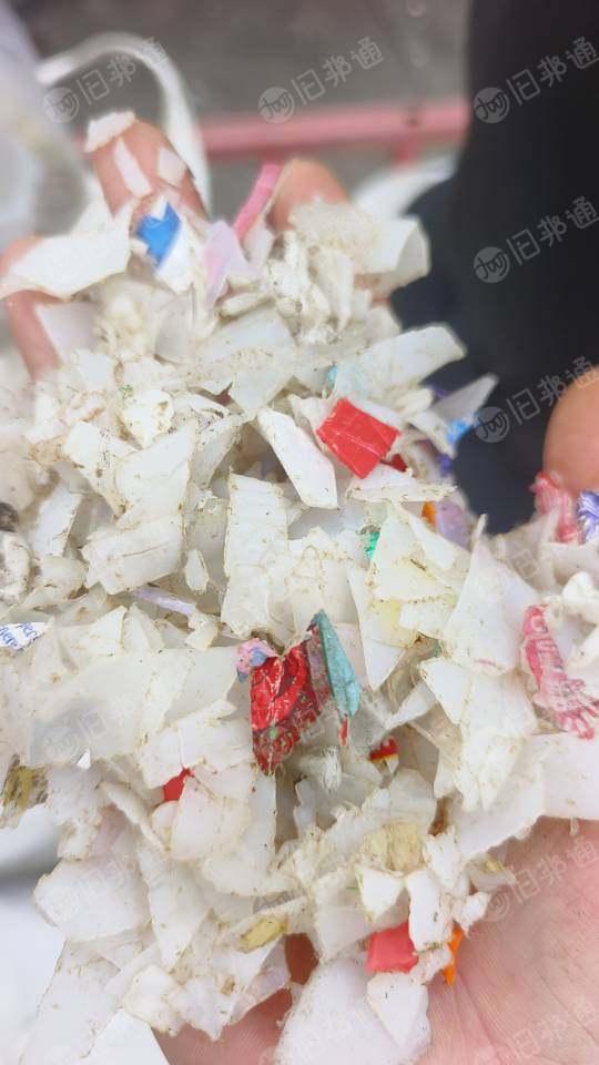 长期出售干粉白乙破碎料，干粉HDPE破碎料