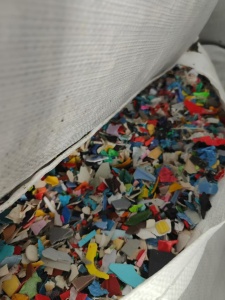 长期出售盐漂花丙破碎料