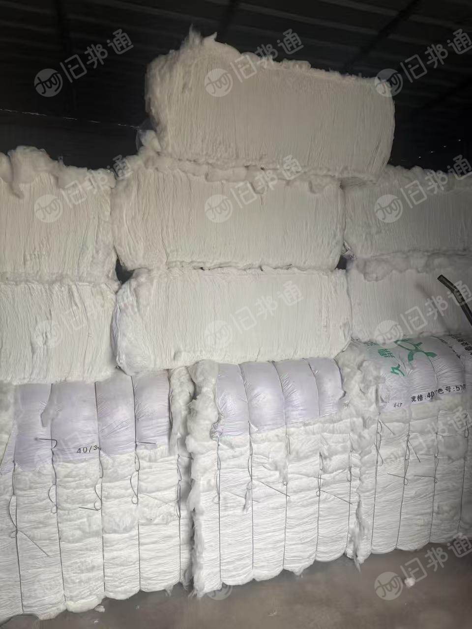 长期出售大化开花棉，现货10吨，也有包心纱，50粘胶，50棉，80棉，90以上棉