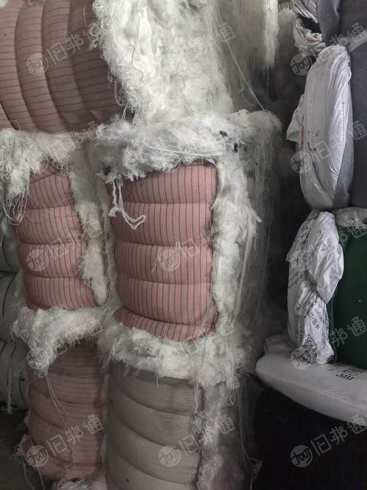 长期出售涤纶下脚料，废丝，纺纱厂下来的，现货9.6米一车