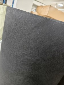 厂家处理汽车坐垫边角料，汽车地毯料，汽车地毯无纺布，现货500袋