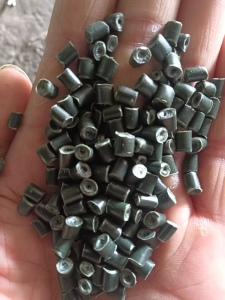 出售PP颗粒，大白吨包颗粒，拉丝颗粒等，也有注塑用的