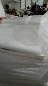 出售opp膜边角料，卷筒也有，现货五六吨