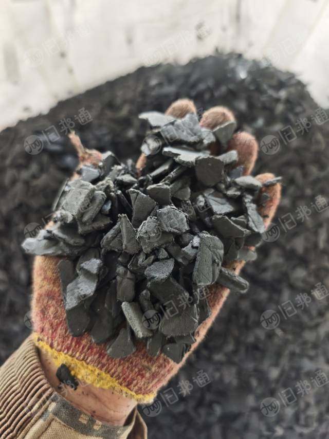 出售PP汽车保险杠褪漆破碎料