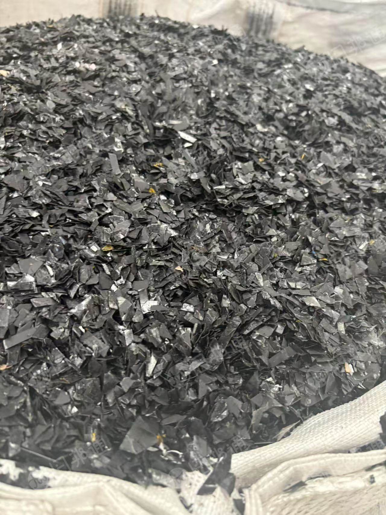 出售PC薄片破碎料，冲击30以上的，现货50吨