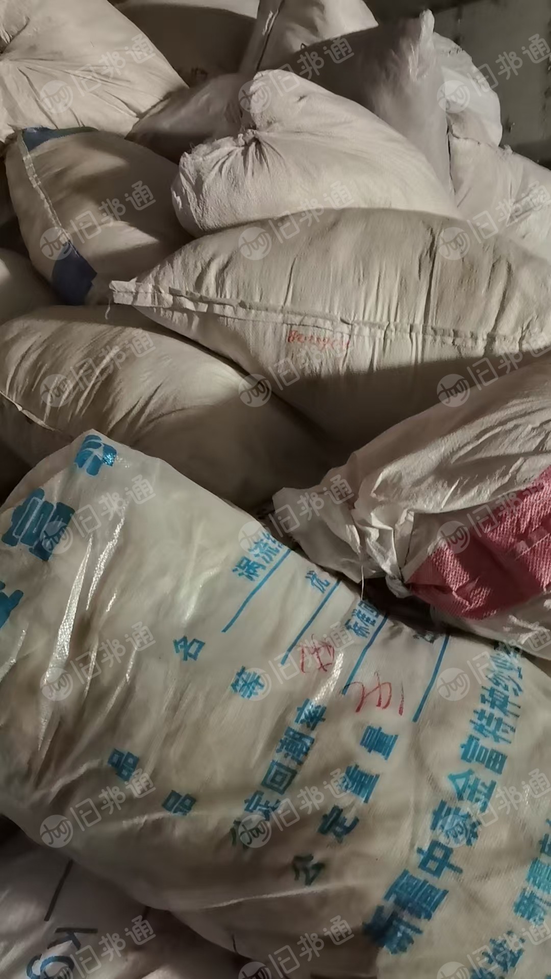 出售照光亚麻料，亚麻开花料，现货四五吨，不含棉，纯亚麻