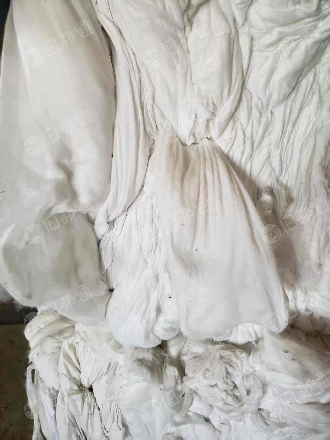 长期出售涤纶无纺布边角料，涤纶无纺布废料，现货10吨多，无纸无杂质