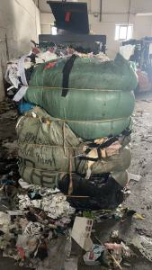 长期大量出售燃烧料，下脚料，黑料，废纺占比70%，月供1200多吨，货在广东东莞