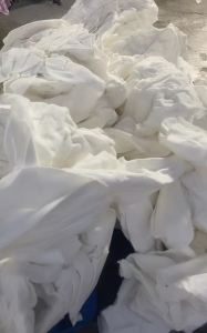 长期大量出售服装下脚料，废布料，白烟布，化纤布等，货在重庆