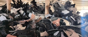 出售比亚迪厂里出来的报废残次品PP保险杠破碎料，4S店保险杠破碎料