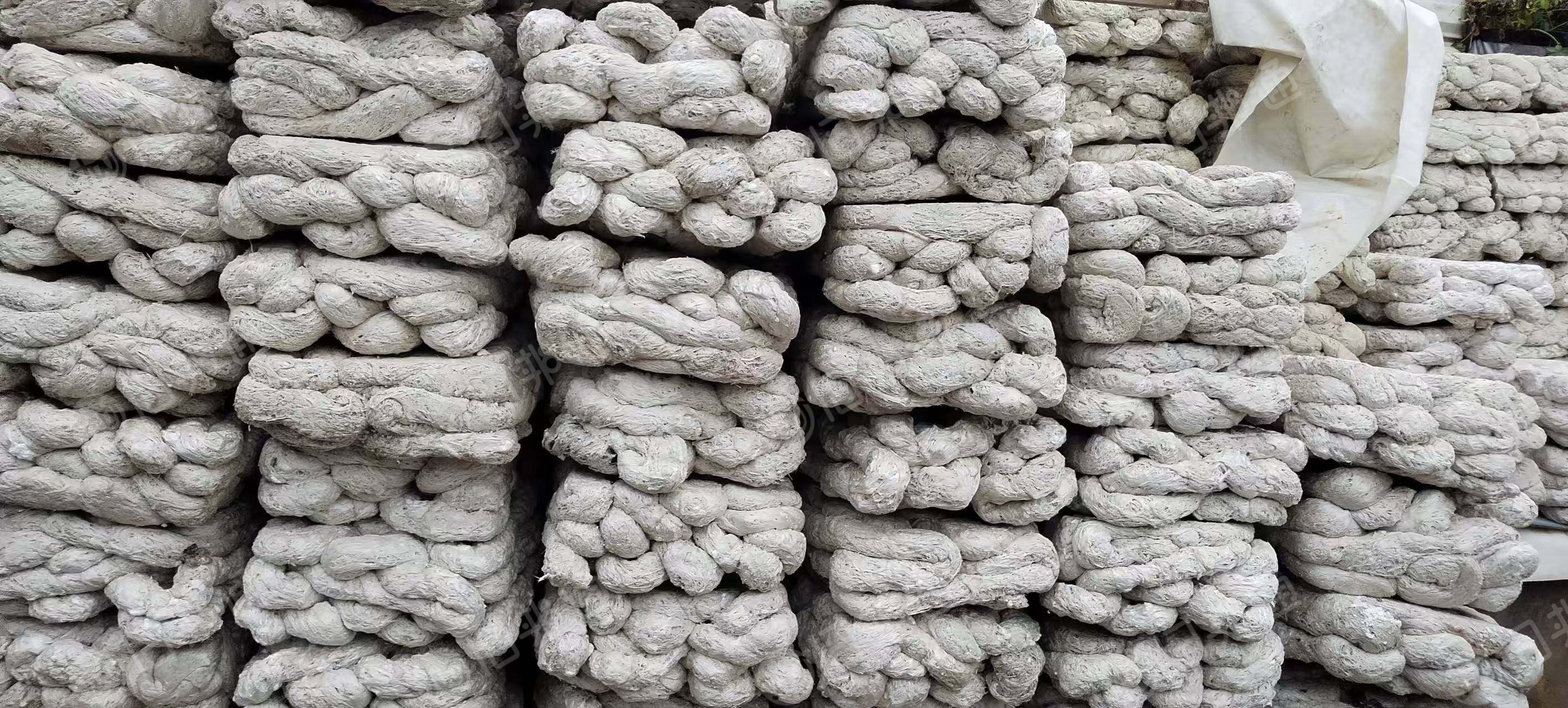 大量出售热熔块，统货