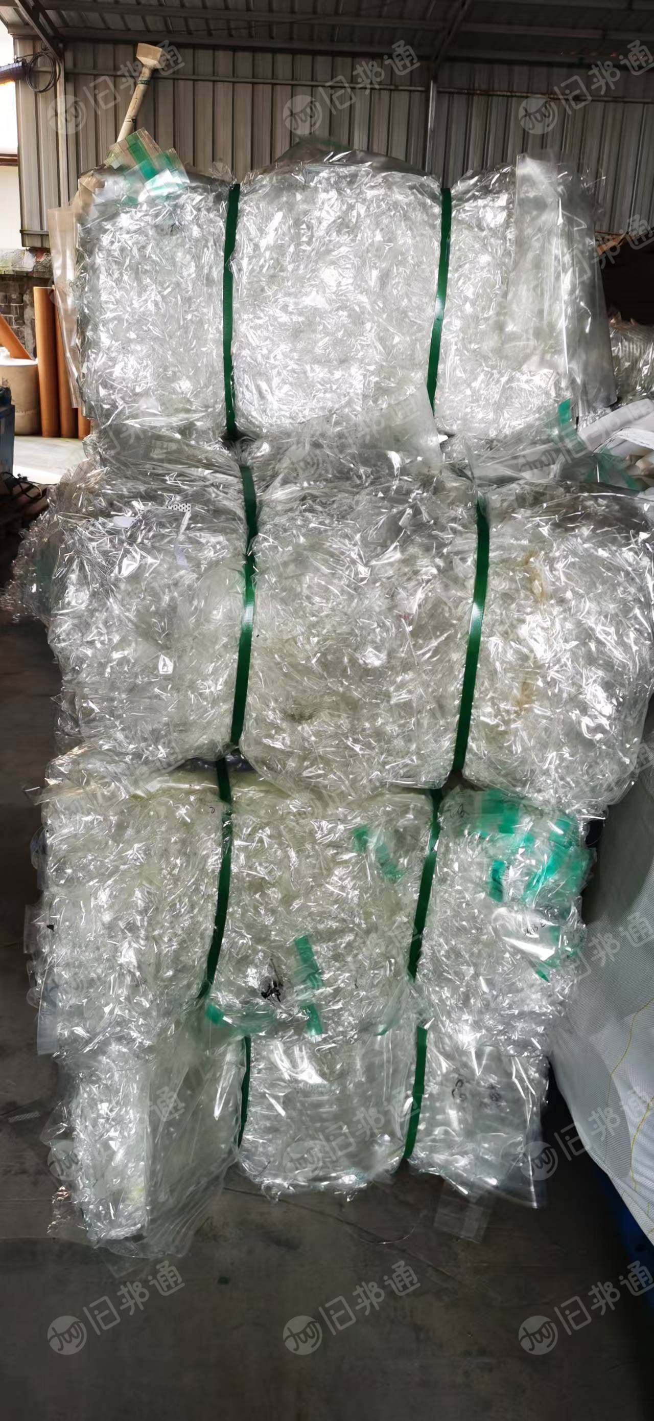 出售透明PET轻胶膜废料，卷筒和散货都有，长期有货