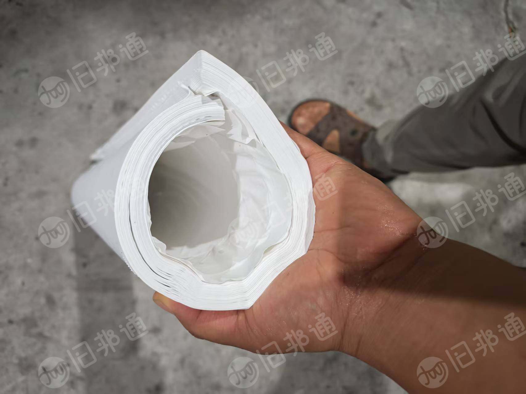 厂家出售PE平纹透气膜废料，乳白PE膜废料，年供十几吨