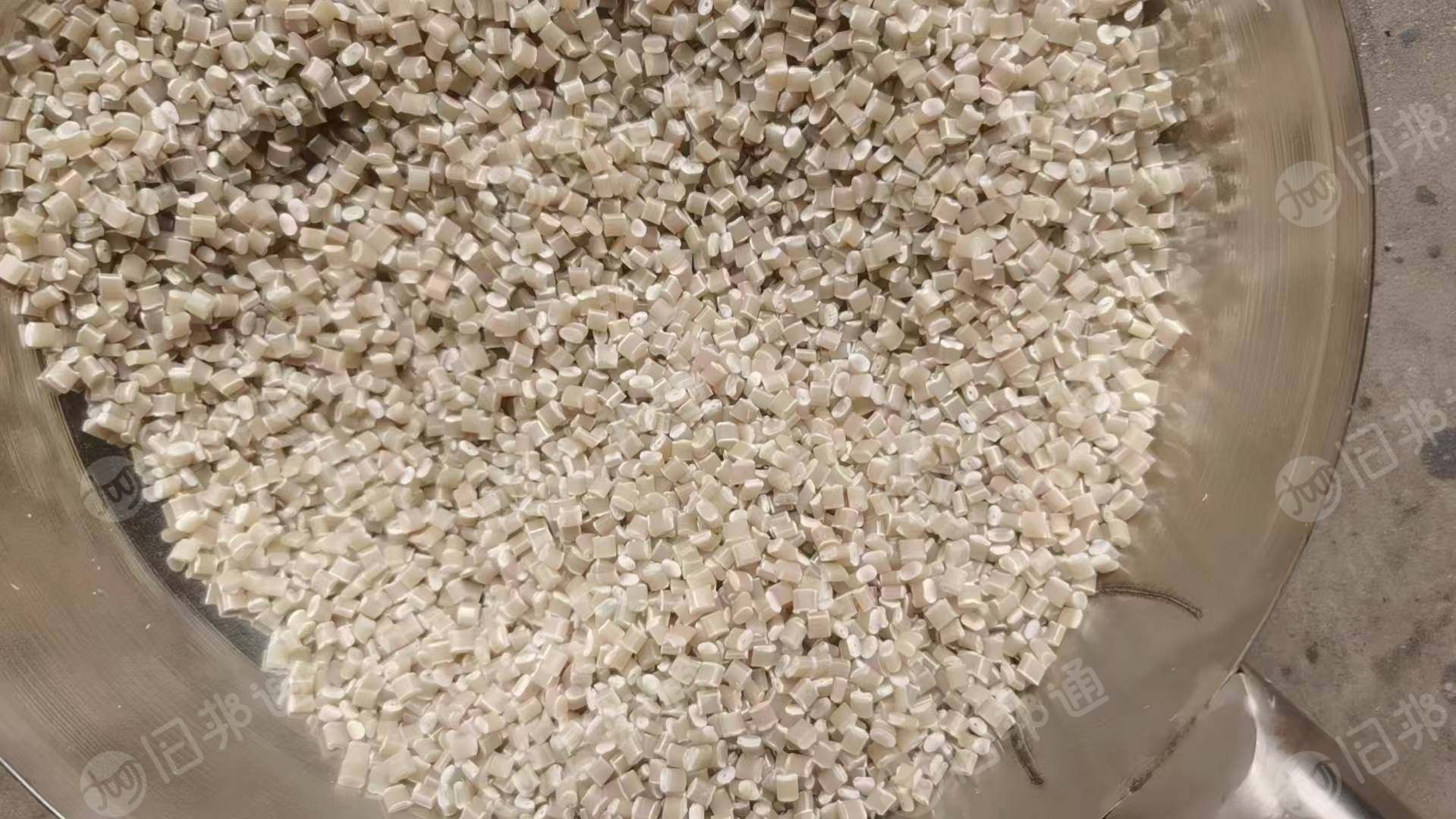 出售abs光伏板颗粒，二级ABS光伏板颗粒