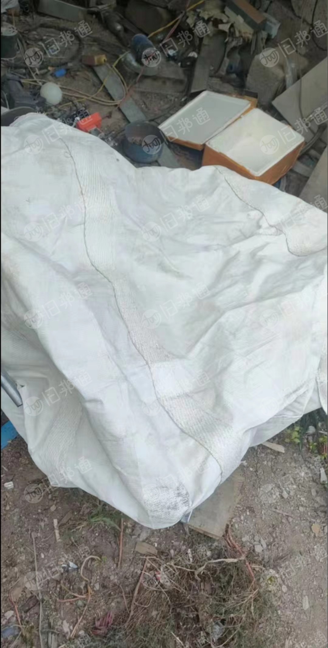 长期出售二手吨包，规格95*110，之前是涂料厂装原料的，现货100多条