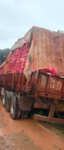 大量收购水马压块