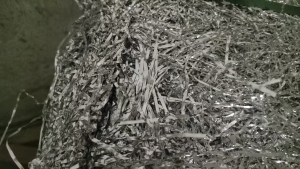 出售电池纯铝箔边料，含铝90多