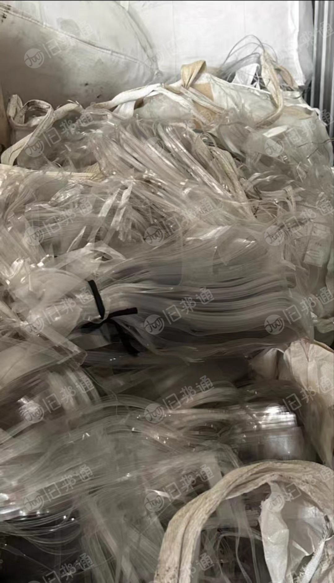长期出售做折盒厂下来的pet边角料，月供10多吨