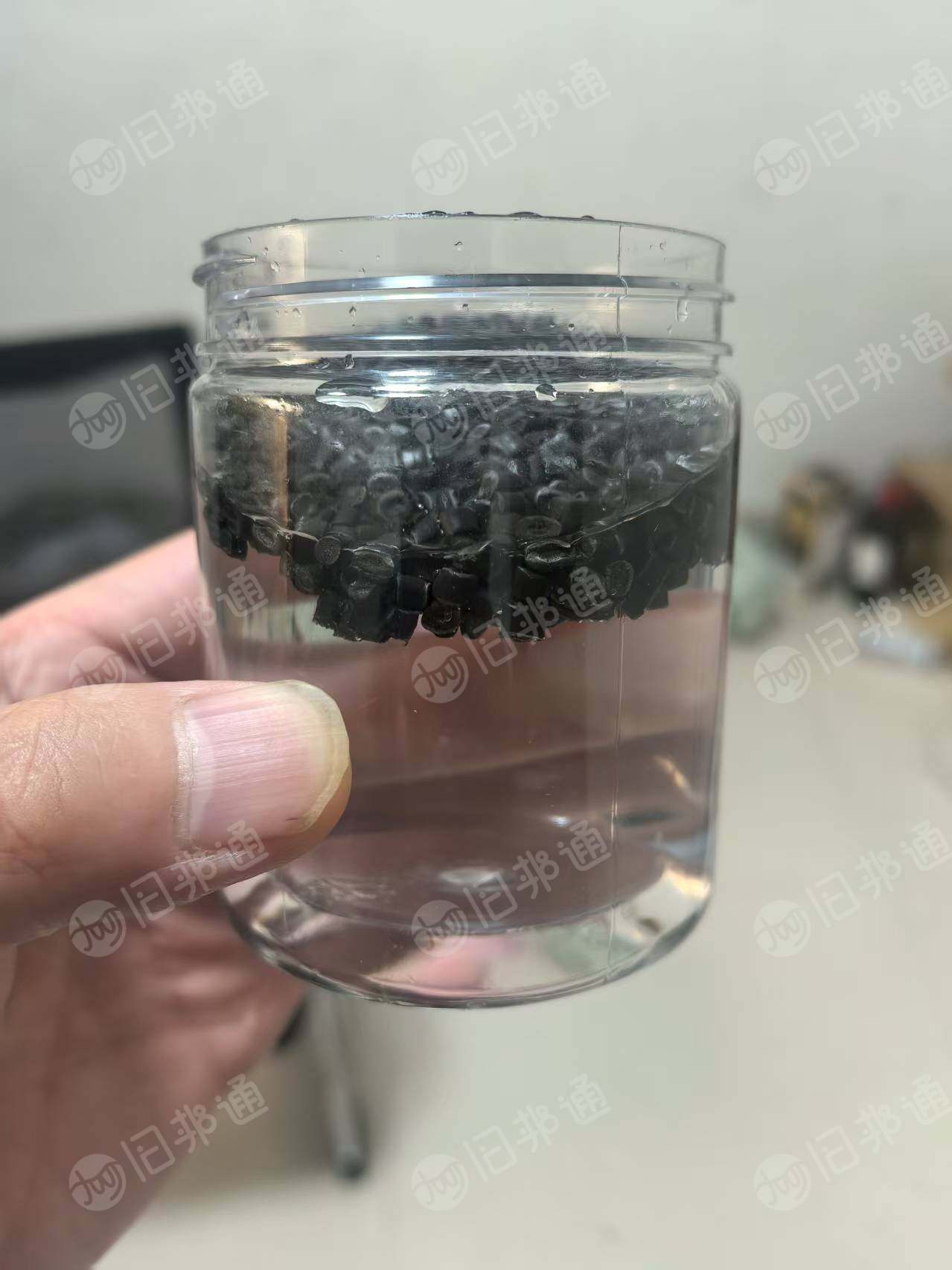 长期低价出售pp黑色丙烯（吨包+小袋子）全漂颗粒，月产400吨左右
