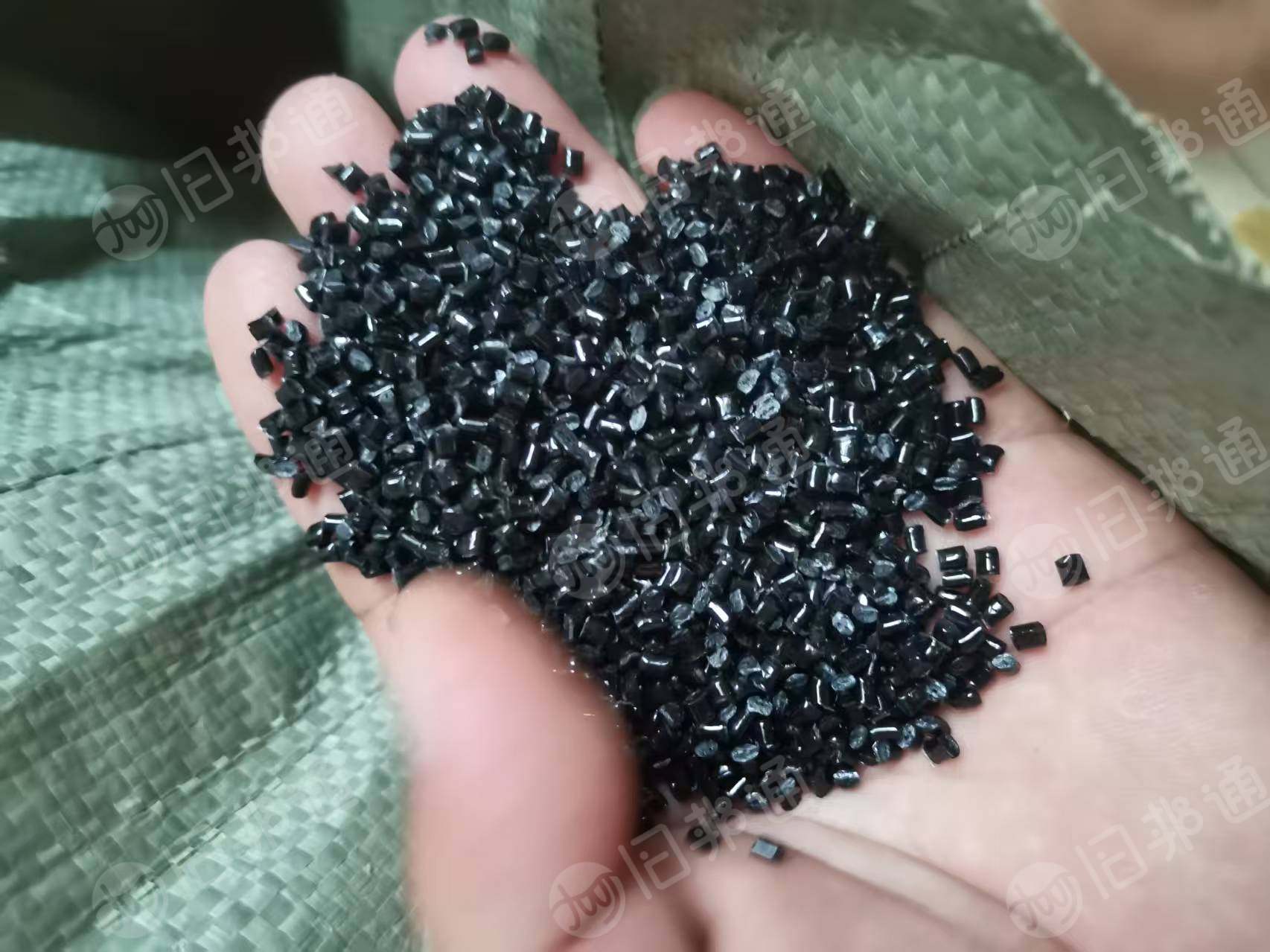 常年大量出售PC颗粒