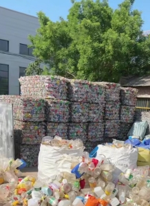 长期出售瓶砖，聚酯瓶砖