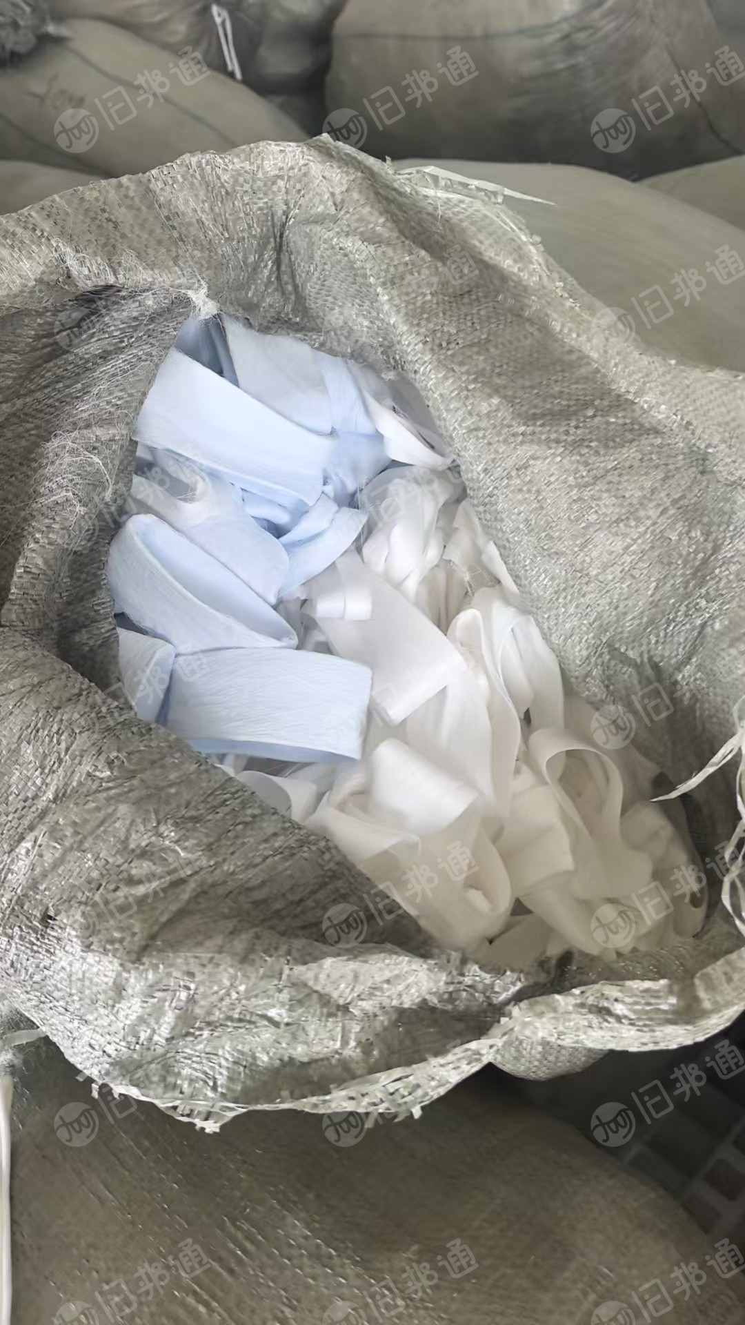 长期出售割下来的氨纶丝，氨纶废丝，现货两三吨