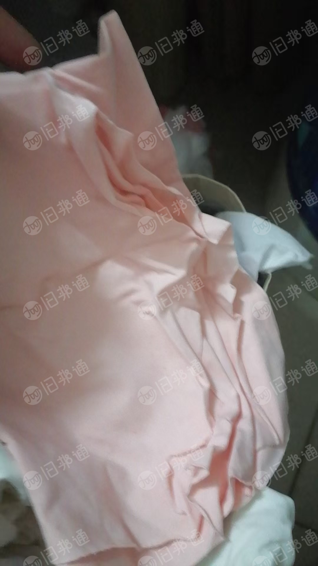 长期出售服装厂废布料，碎布料，什么材质都有，统货出，货在广东广州