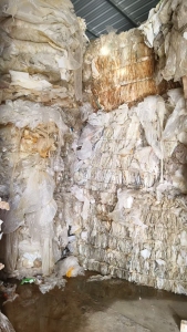 长期出售水洗高压膜，含少量低压膜