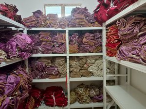 出售热敷盐包的外皮，荷兰绒做的，当废品卖，货在山东潍坊