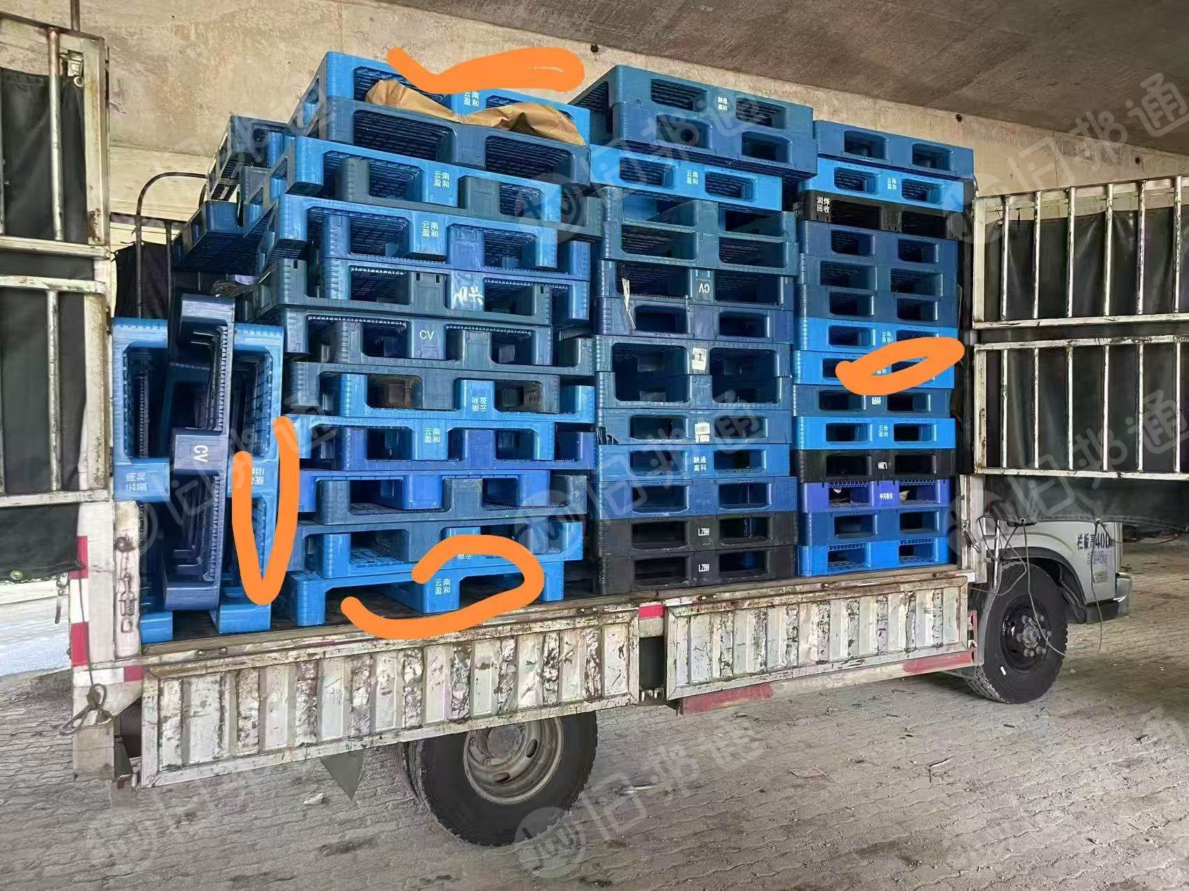 大量出售PP托盘毛料，现货量100吨