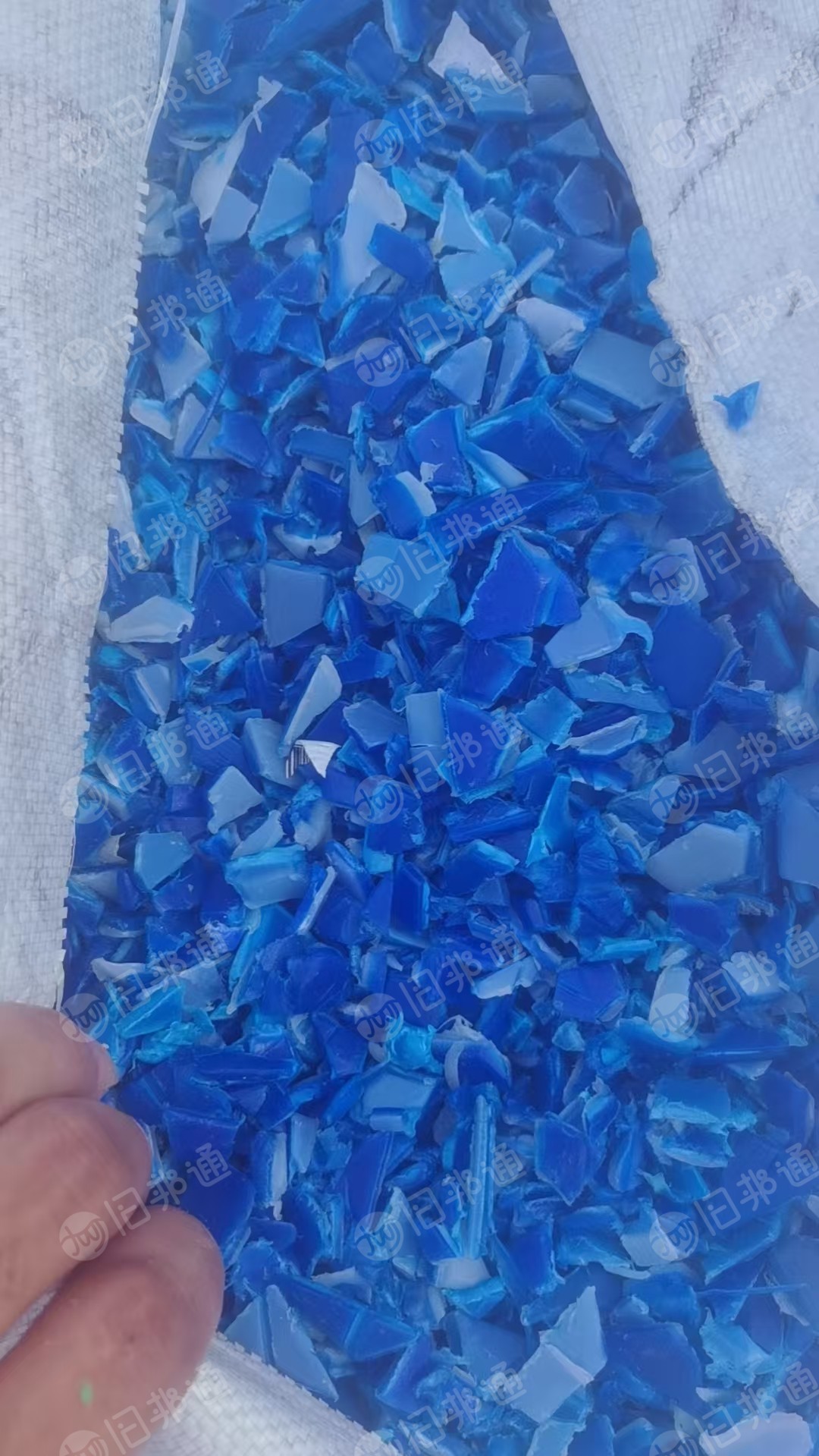 出售大小蓝桶破碎料，清洗甩干