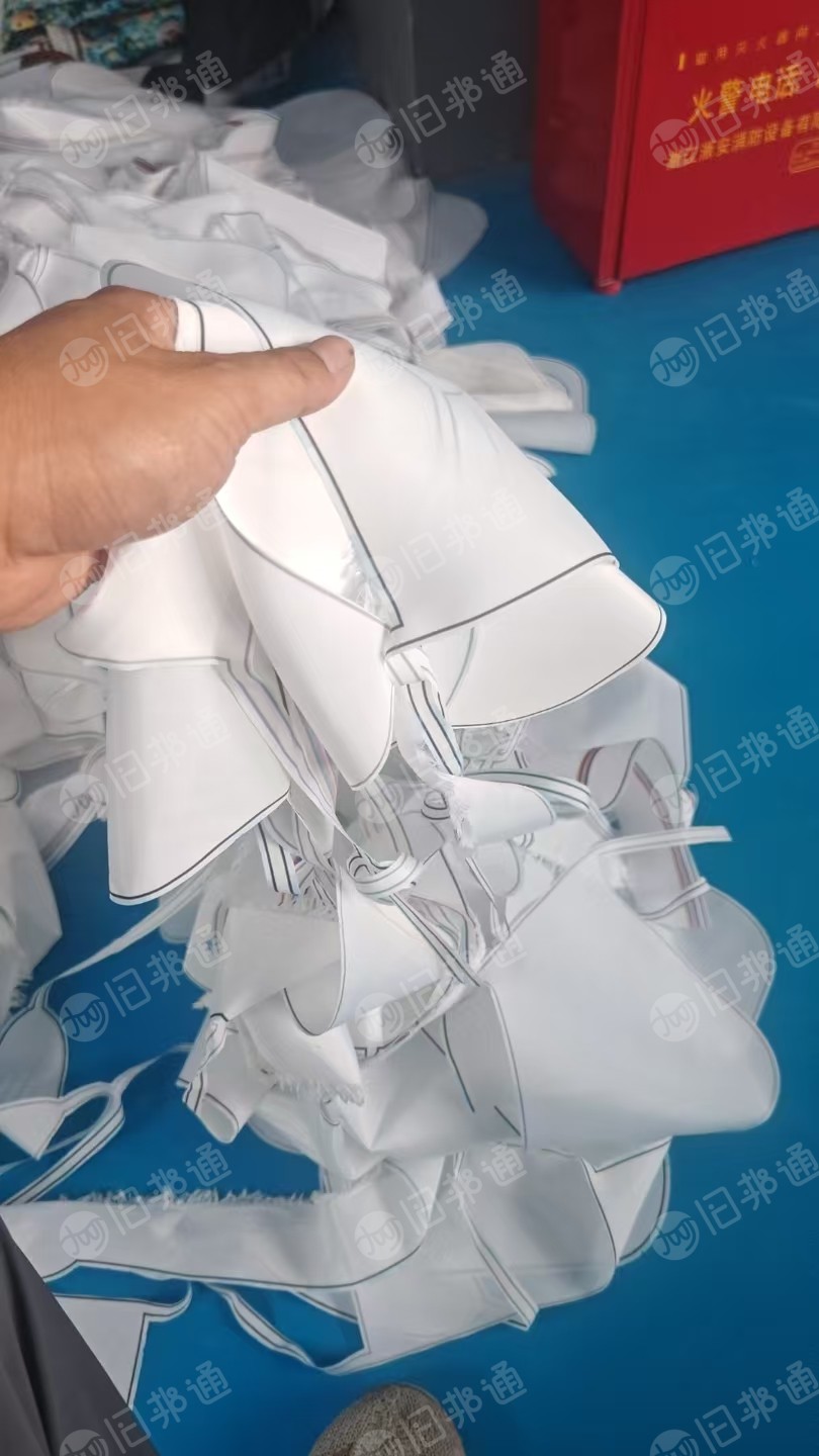 长期出售裁床厂下来的涤纶废布，涤纶边角料