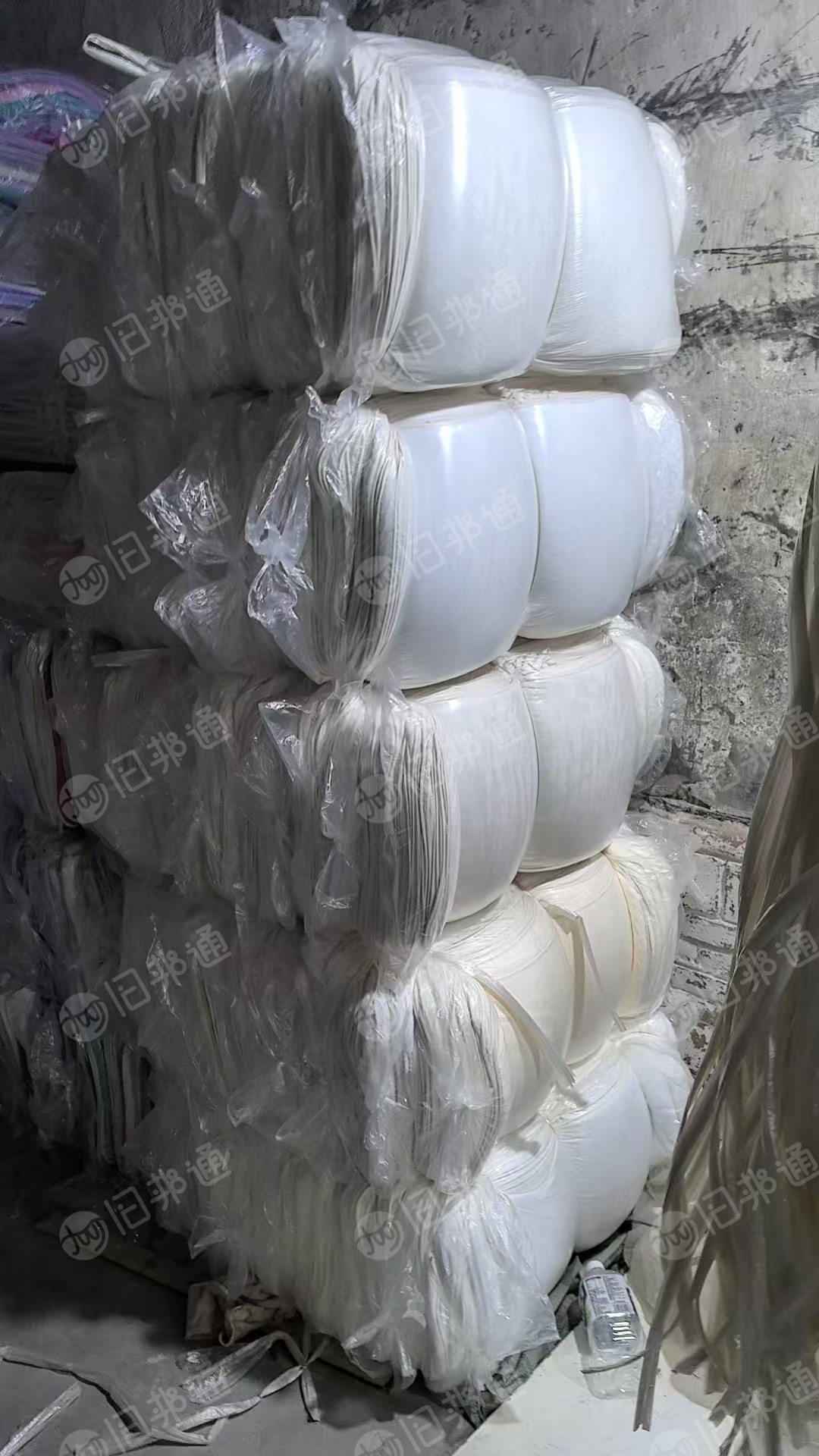 现货处理一批库存毛巾，珊瑚绒包边3570尺寸白色毛巾，适用于洗浴宾馆等等，现货4000条