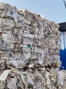 出售日杂白丙压块，漂沉一起的，月供60吨