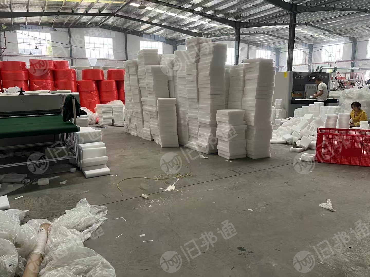 出售珍珠棉边角料，每个月有9.6*3车