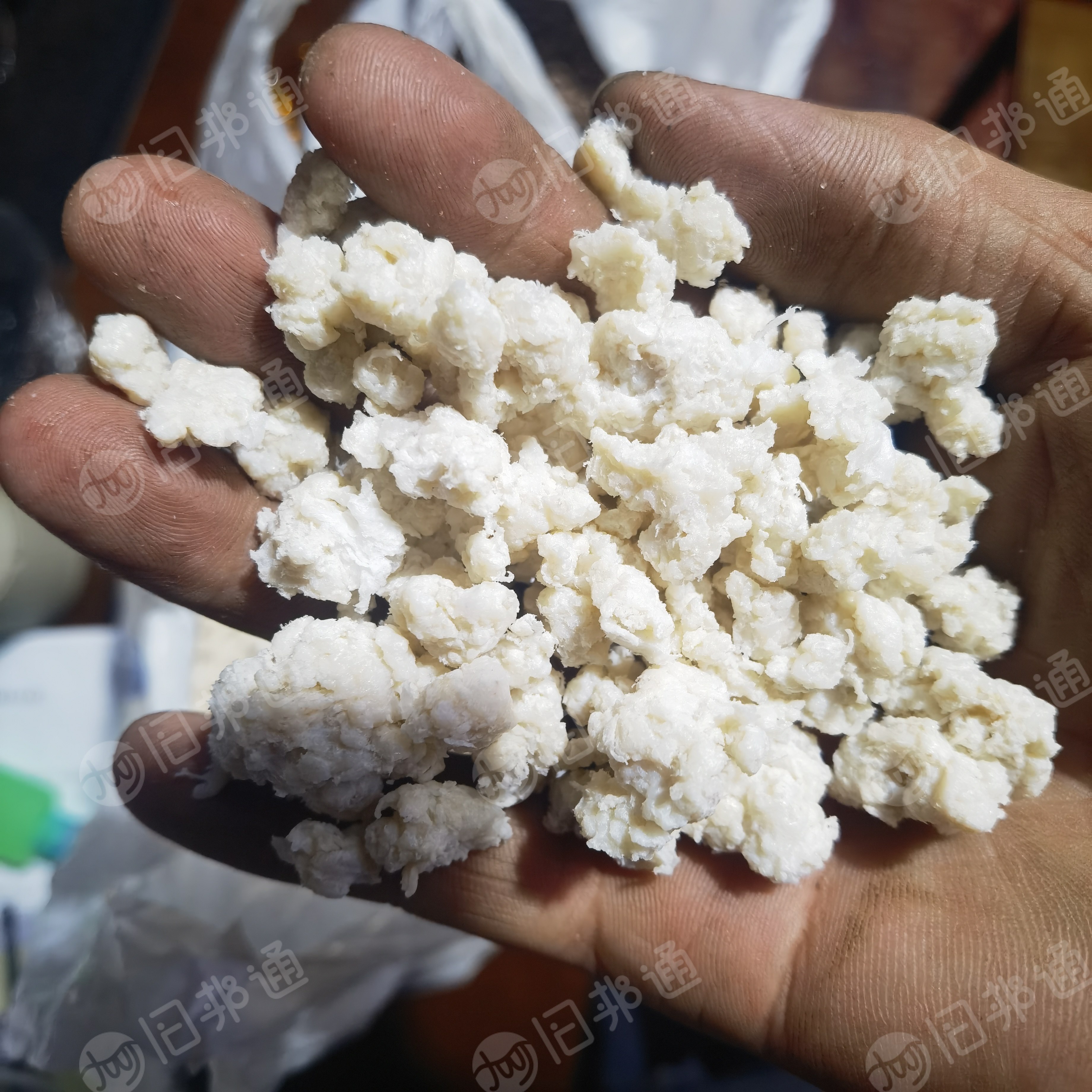 出售PET泡料，电子膜泡泡料
