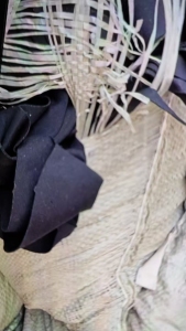 长期出售尼龙半白烟布，内衣厂下来的，现货17米5一个半挂，货在河南郑州