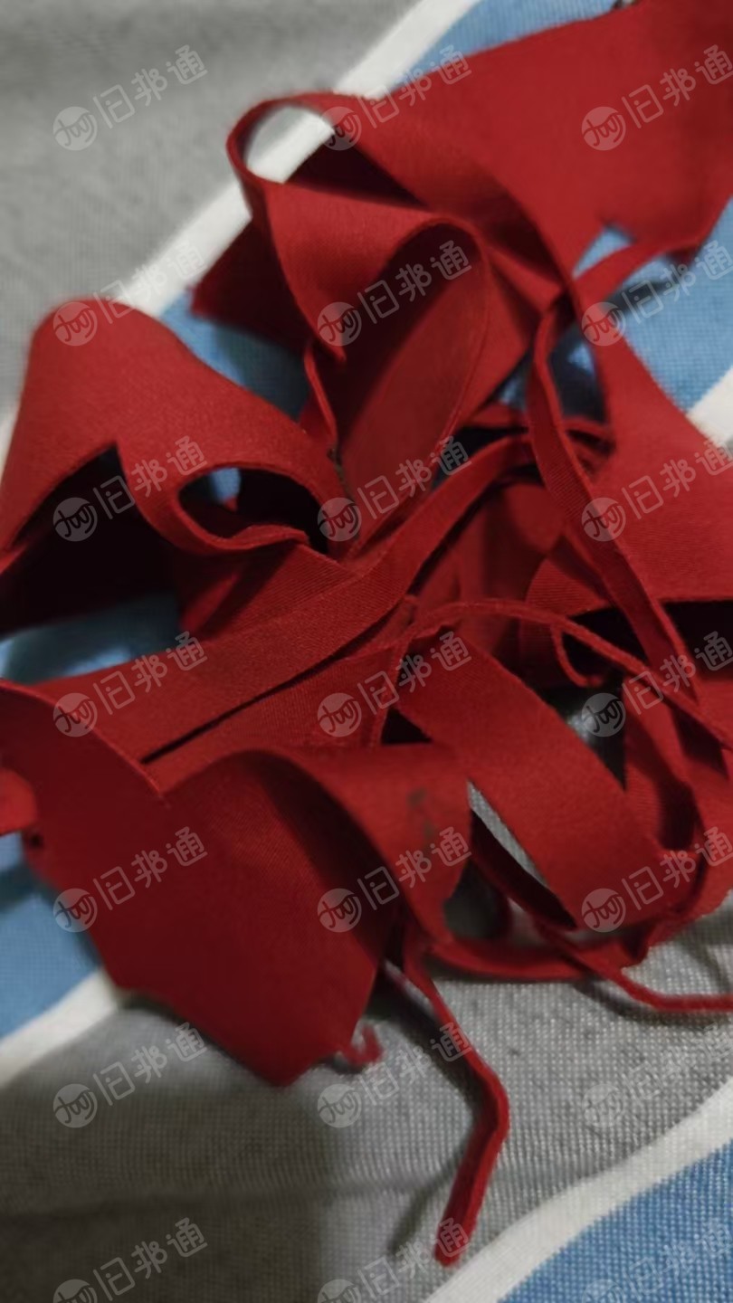 长期出售尼龙半白烟布，内衣厂下来的，现货17米5一个半挂，货在河南郑州